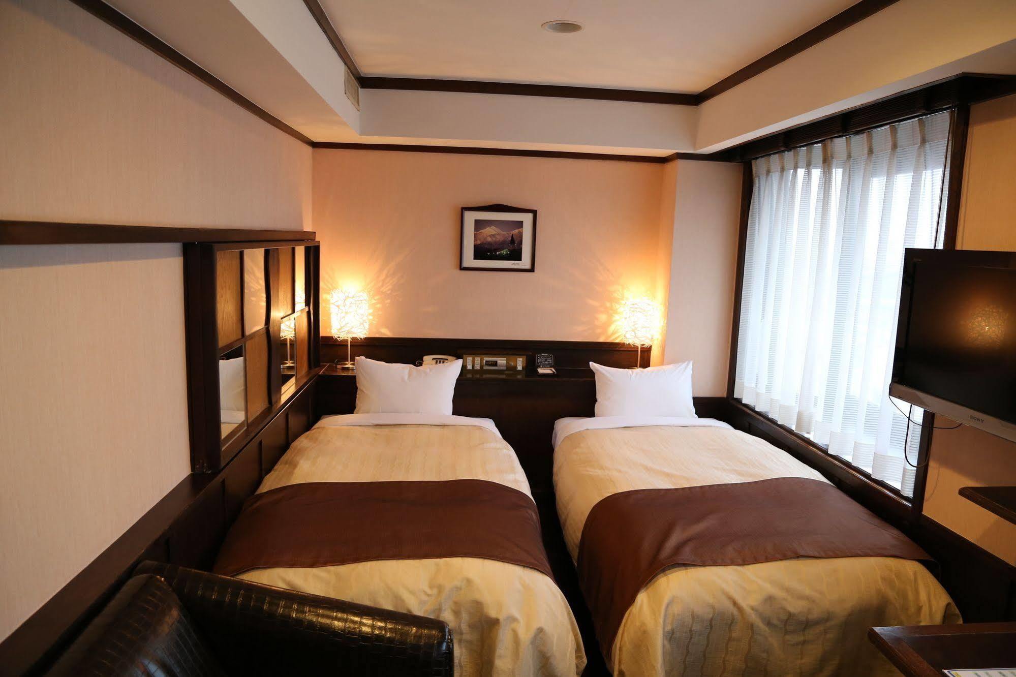Hotel New Station Мацумото Екстериор снимка